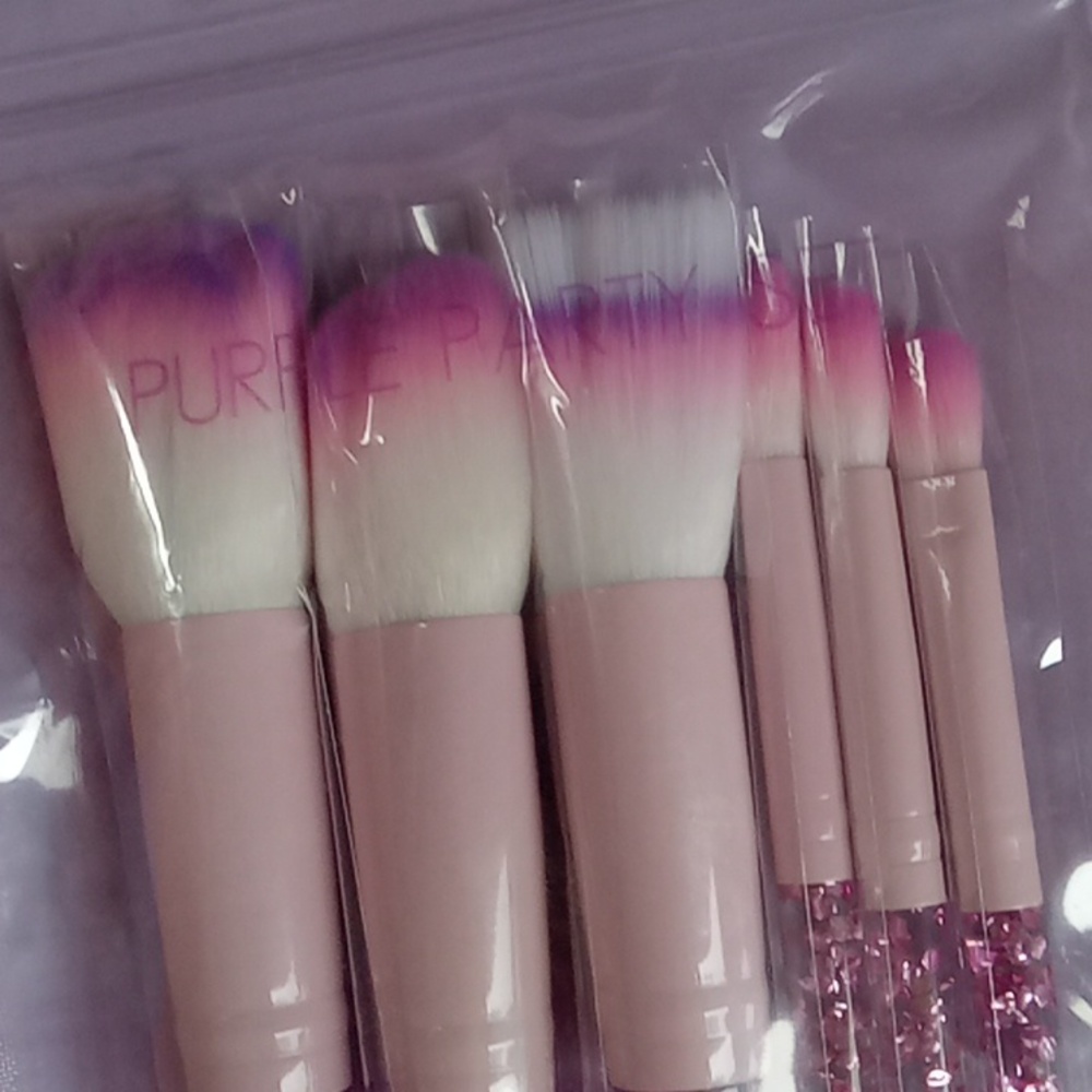 SLMissglam Purple Party Makeup Brushes 6 pc. NIB. - Picture 4 of 5